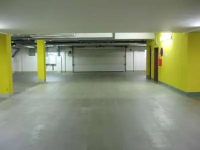 podzemní garáže Praha Hrdlořezy